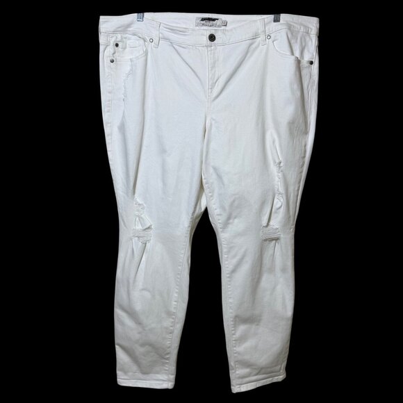 Torrid Boyfriend Jeans Distressed White Wash 24R - Picture 2 of 15